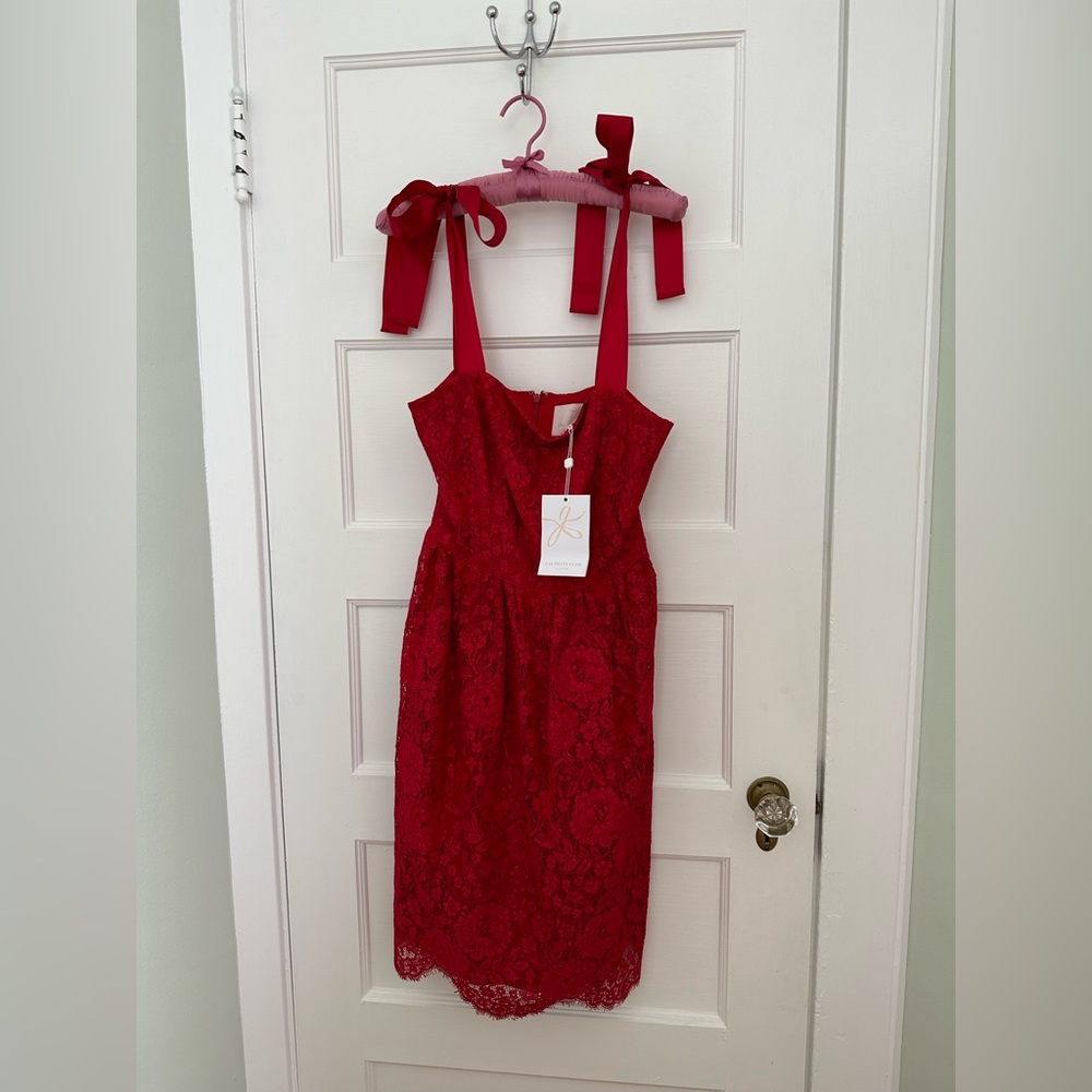 Gal Meets Glam dress, size 6. Includes tags.
